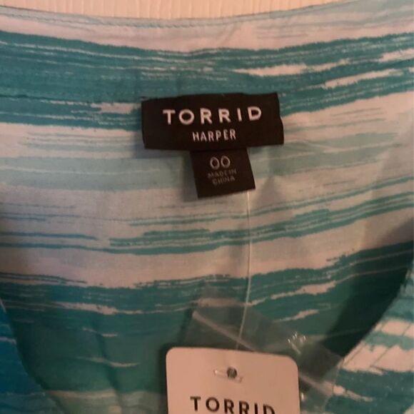 NWT torrid blouse 00 - Picture 4 of 4